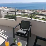 Jakov Apartamento *