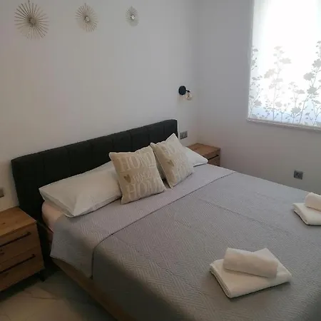 Jakov Appartement Makarska