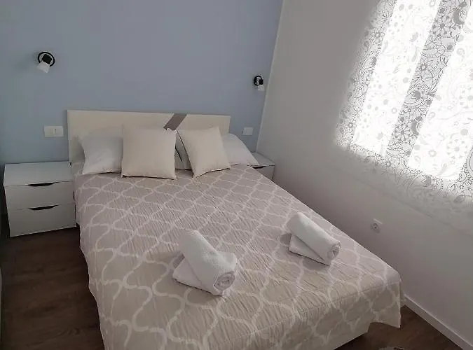 Apartment Jakov Makarska