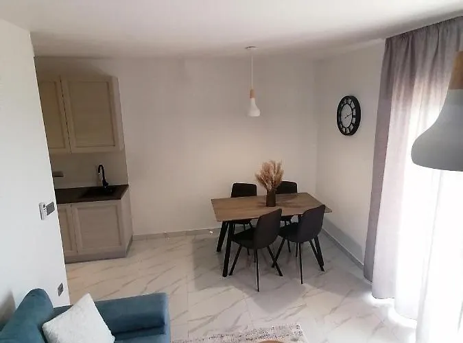 Jakov Apartament *