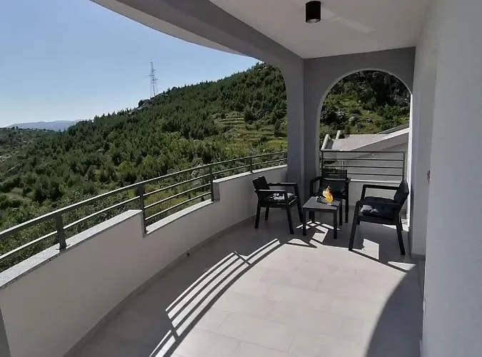 Apartment Jakov Makarska